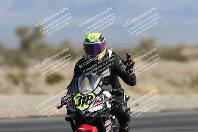 media/Dec-07-2025-CVMA (Sun) [[3e7d2de5dc]]/Race 5-Formula UL-CVMA Hooligans-American Thunder/